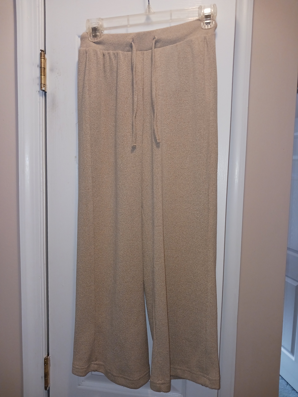 Wide-Leg Drawstring Pants in Taupe